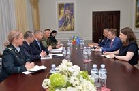 Asistentul Secretarului General NATO, la Ministerul Apărării