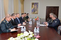 Minister of Defense, in dialogue with the Ambassador of Latvia