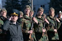 Peste 300 de soldați au jurat credință Patriei la Chișinău, Bălți și Cahul